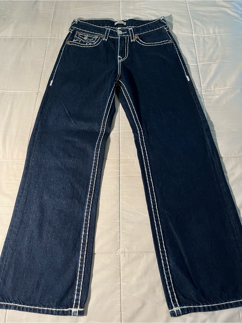 Dark Blue Wide-Leg Women's Jeans with Contrast Stitching